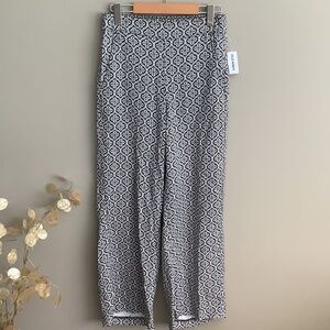 NWT-Old Navy Playa Pants